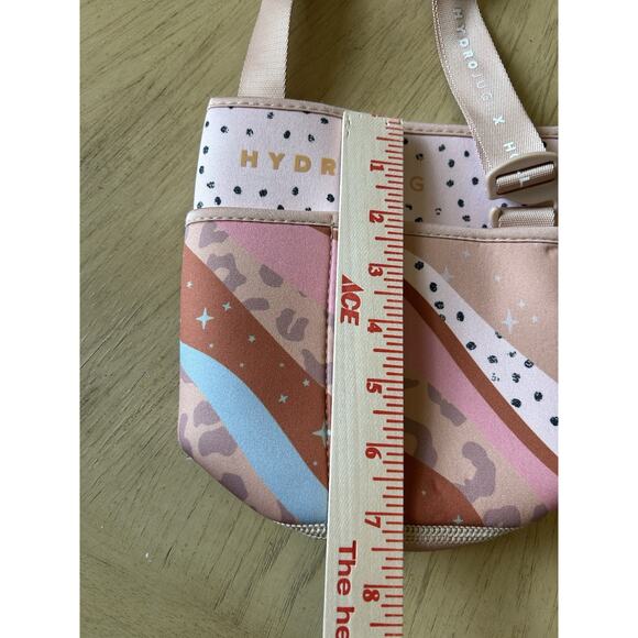 HydroJug Holley X Gabrielle Wild And Free Sleeve & Strap Pink Cheetah 72 oz - Picture 4 of 8